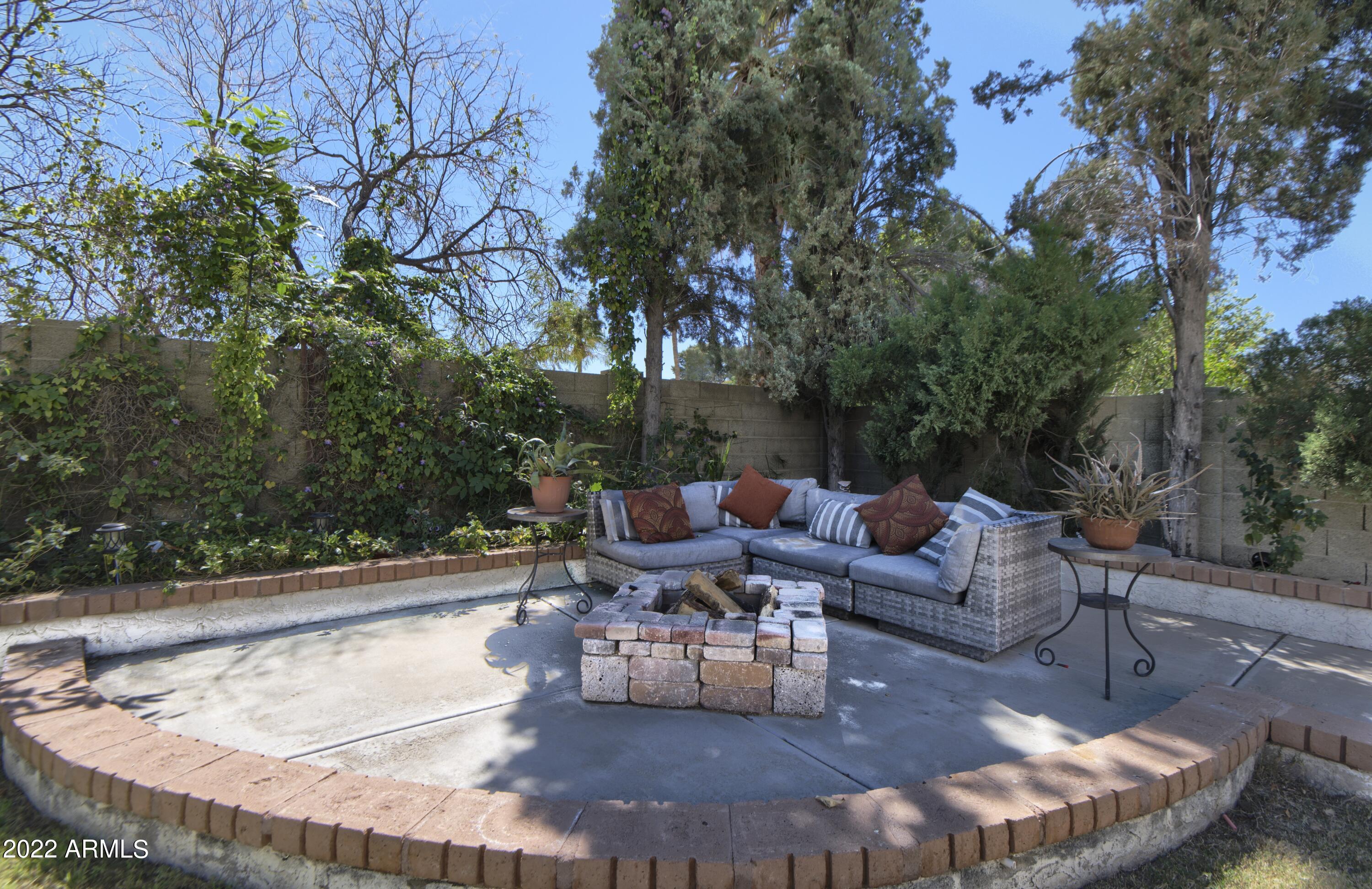 1433 East Utopia Road Phoenix, AZ 85024 - Photo 20 of 22 UTOPIA BACK YD 3