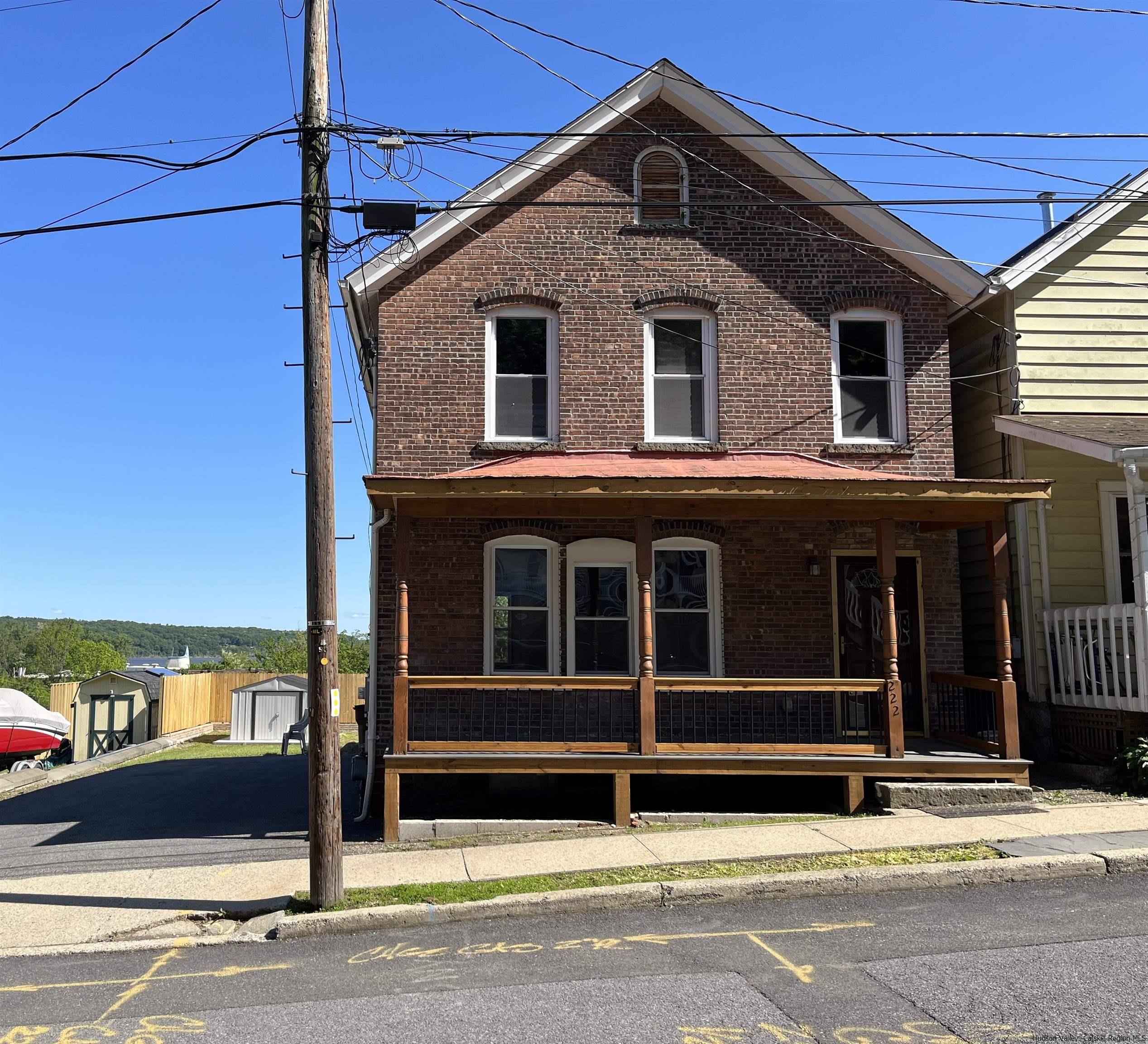 222 East Union Street, Kingston, NY 12401 Compass