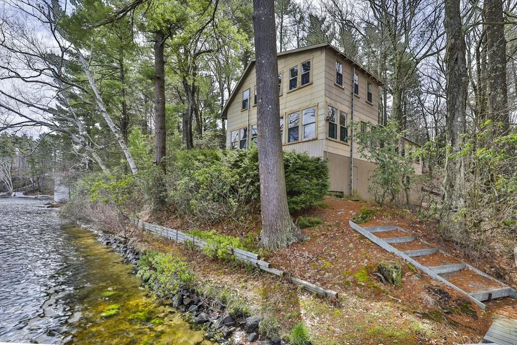 314 Fort Pond Road Lancaster, MA 01523 - Photo 3 of 31