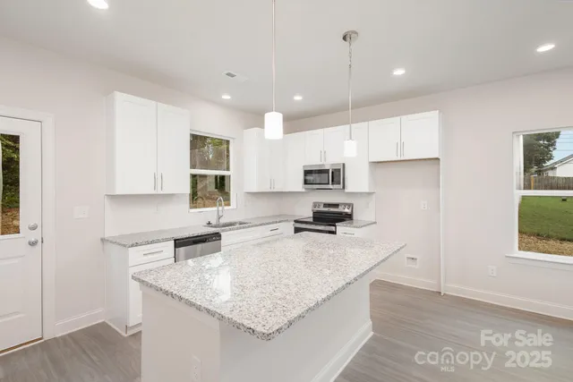 $499,900 | 19901 Burton Lane, Cornelius, NC 28031