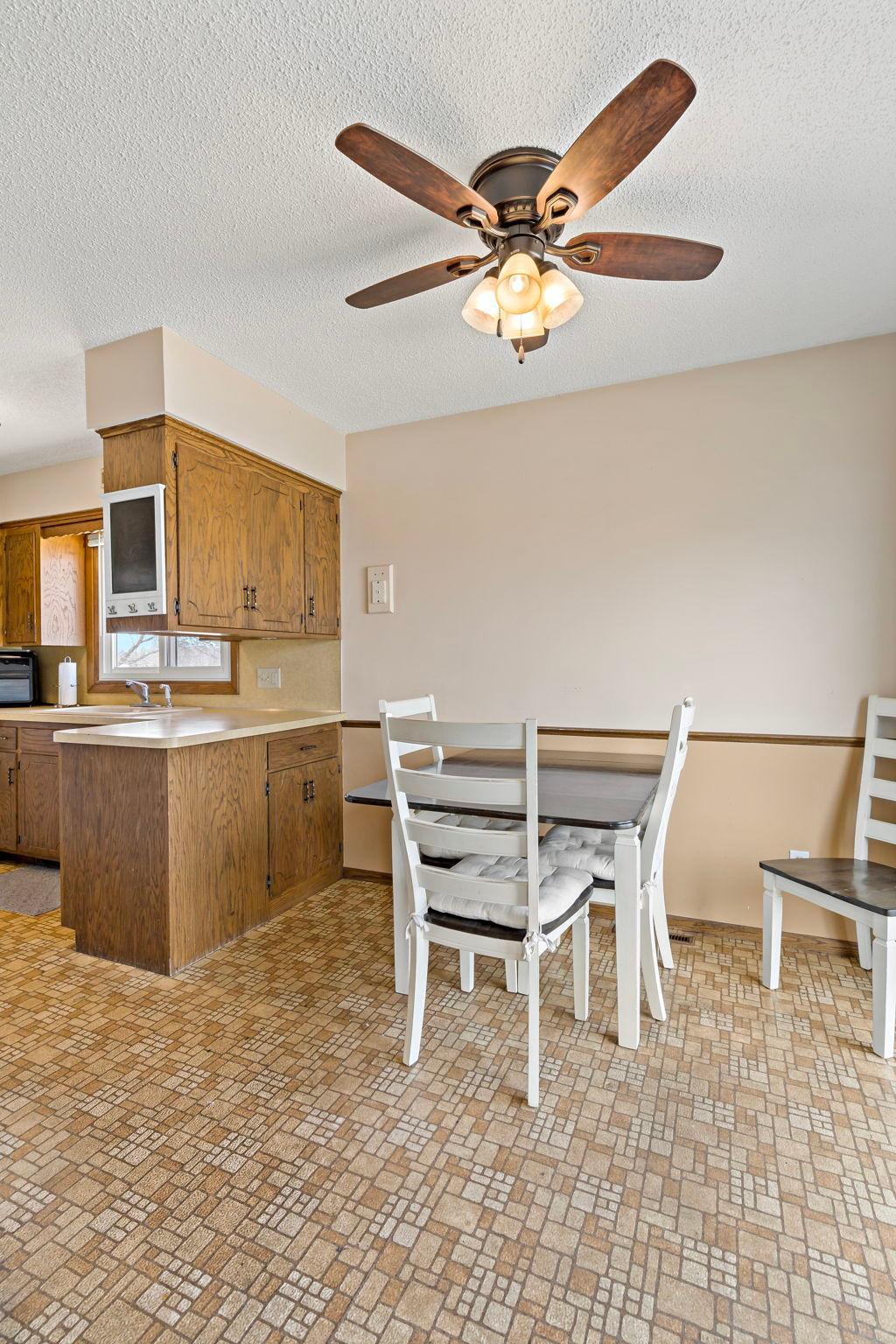 15335 Valley View Drive Savage, MN 55378 - Photo 14 of 32