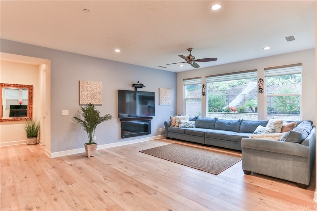 2797 Alamitos Road Brea, CA 92821 - Photo 1 of 1 Gallery Image 1