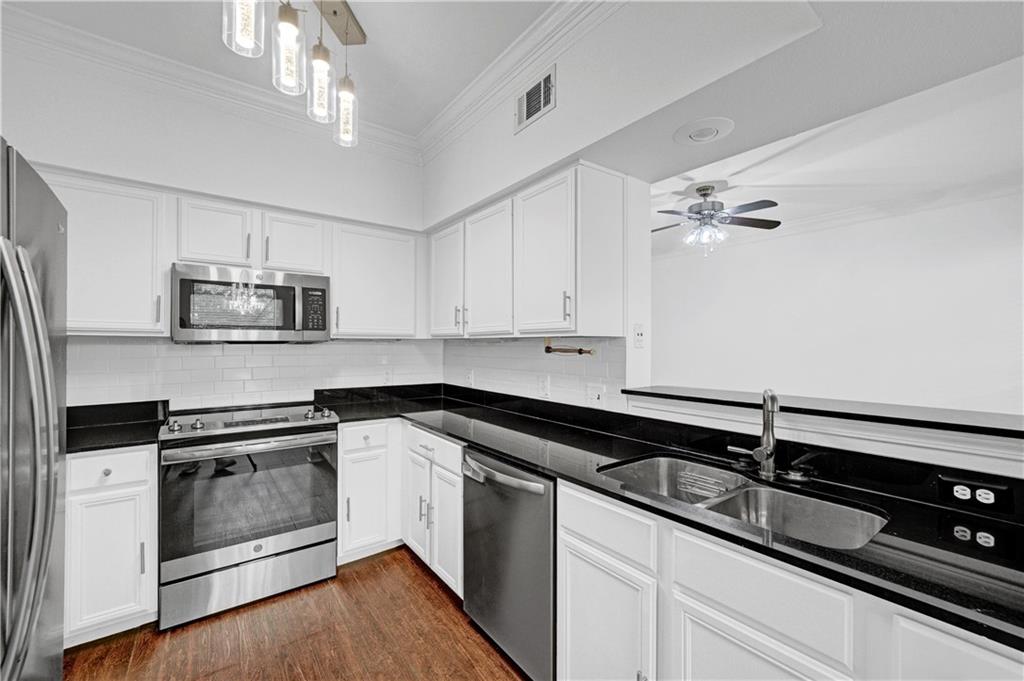 3777 Peachtree Road Northeast, Unit 1116 Brookhaven, GA 30319 - Photo 8 of 38