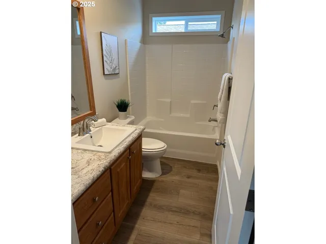 $269,900 | 2544 Rosebay Street, Eugene, OR 97402