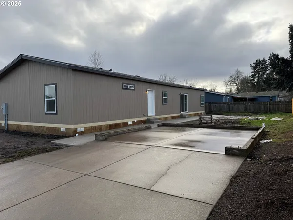 $225,000 | 2544 Rosebay Street, Eugene, OR 97402