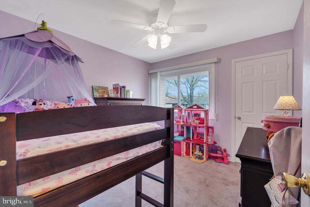 898 Jamestown Road Hightstown, NJ 08520 - Photo 25 of 42 Gallery Image 25