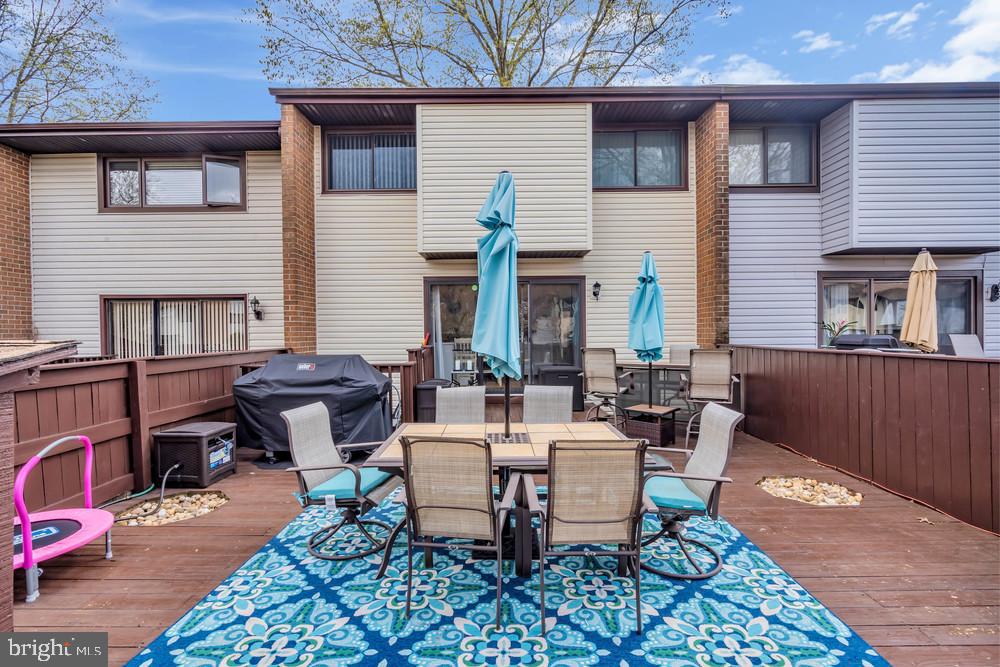 898 Jamestown Road Hightstown, NJ 08520 - Photo 33 of 42 Gallery Image 33