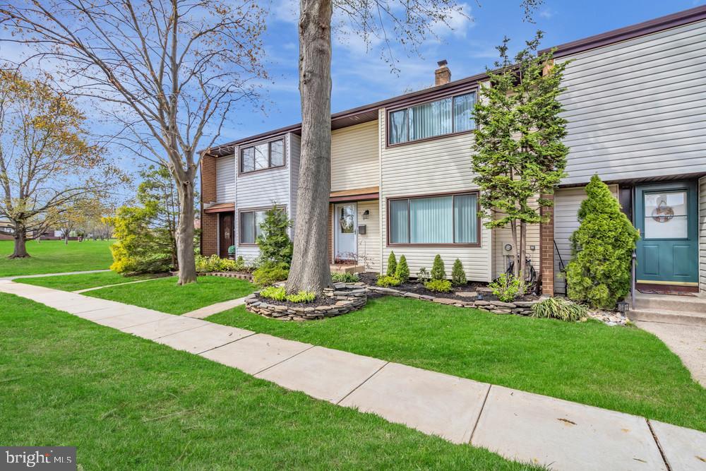 898 Jamestown Road Hightstown, NJ 08520 - Photo 40 of 42 Gallery Image 40