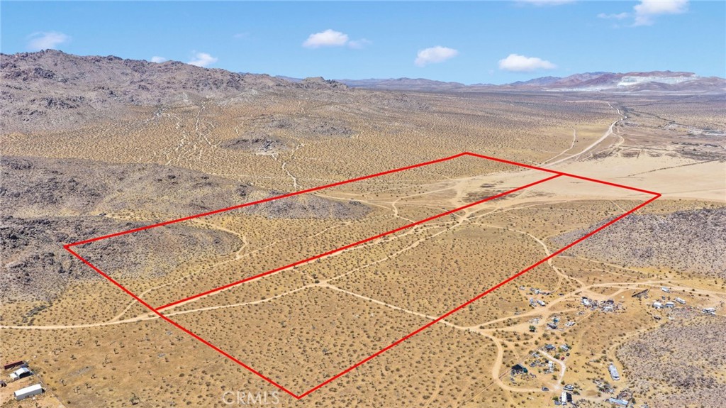 1 Fairview Valley Road Apple Valley, CA 92307 - Photo 4 of 12