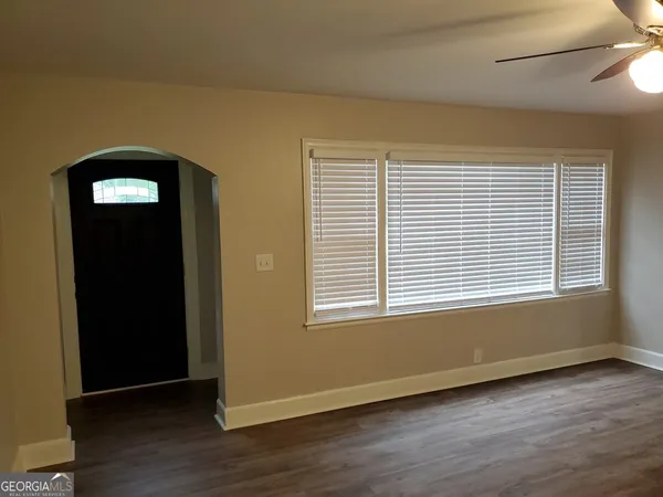 $1,100 | 811 Woodrow Avenue, Dublin, GA 31021