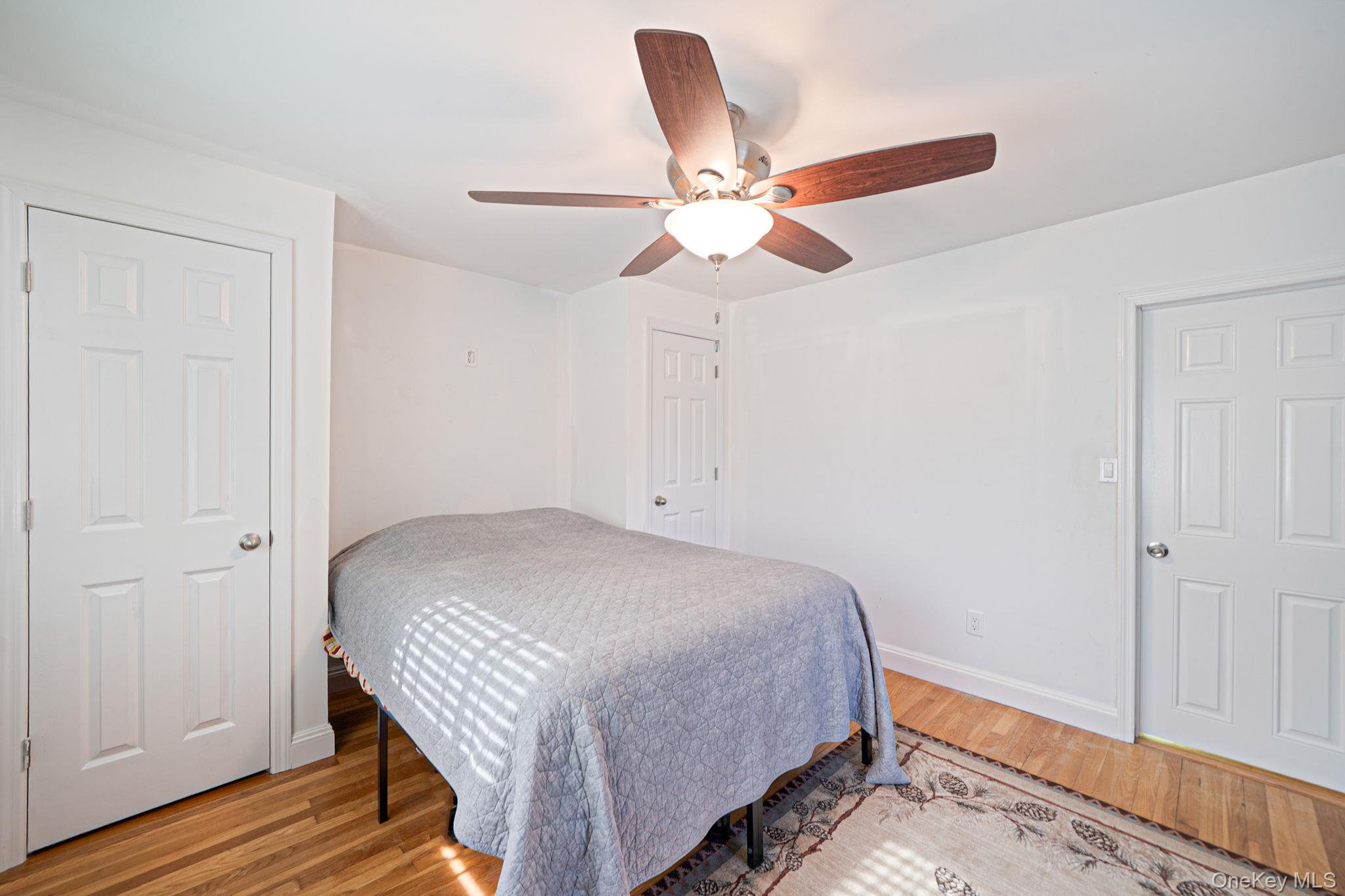 16 Valentine Road Shoreham, NY 11786 - Photo 10 of 41 Lower Level Bedroom, 2 closets