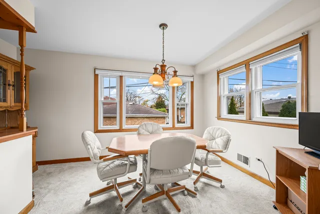 $375,000 | 4533 Hirschberg Court, Schiller Park, IL 60176