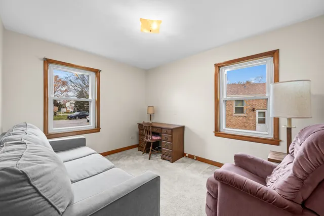 $375,000 | 4533 Hirschberg Court, Schiller Park, IL 60176