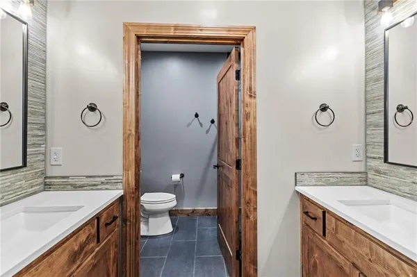 $1,900,000 | 47210 K Highway, Norborne, MO 64668