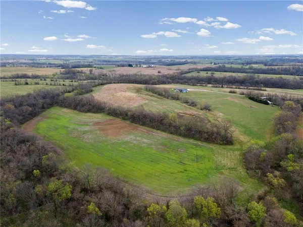 $1,900,000 | 47210 K Highway, Norborne, MO 64668