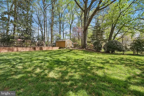 $2,395,000 | 10008 Murnane Street, Vienna, VA 22181