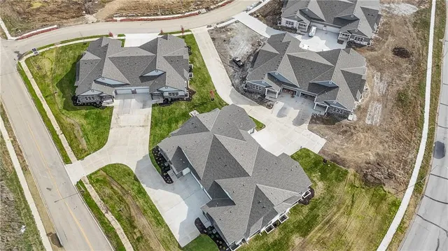 $492,950 | 2291 West Dartmouth Street, Olathe, KS 66061