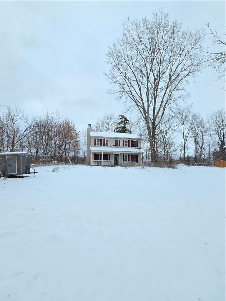 9289 South Street Road Le Roy, NY 14482 - Photo 2 of 14 Front of house (winter)