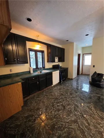 $150,000 | 9289 South Street Road, Le Roy, NY 14482