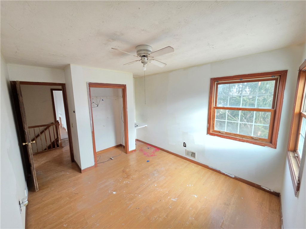 9289 South Street Road Le Roy, NY 14482 - Photo 10 of 14 Bedroom two