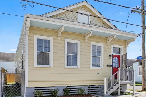 $250,000 | 2430 Clara Street, New Orleans, LA 70113