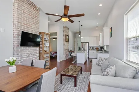 $250,000 | 2430 Clara Street, New Orleans, LA 70113