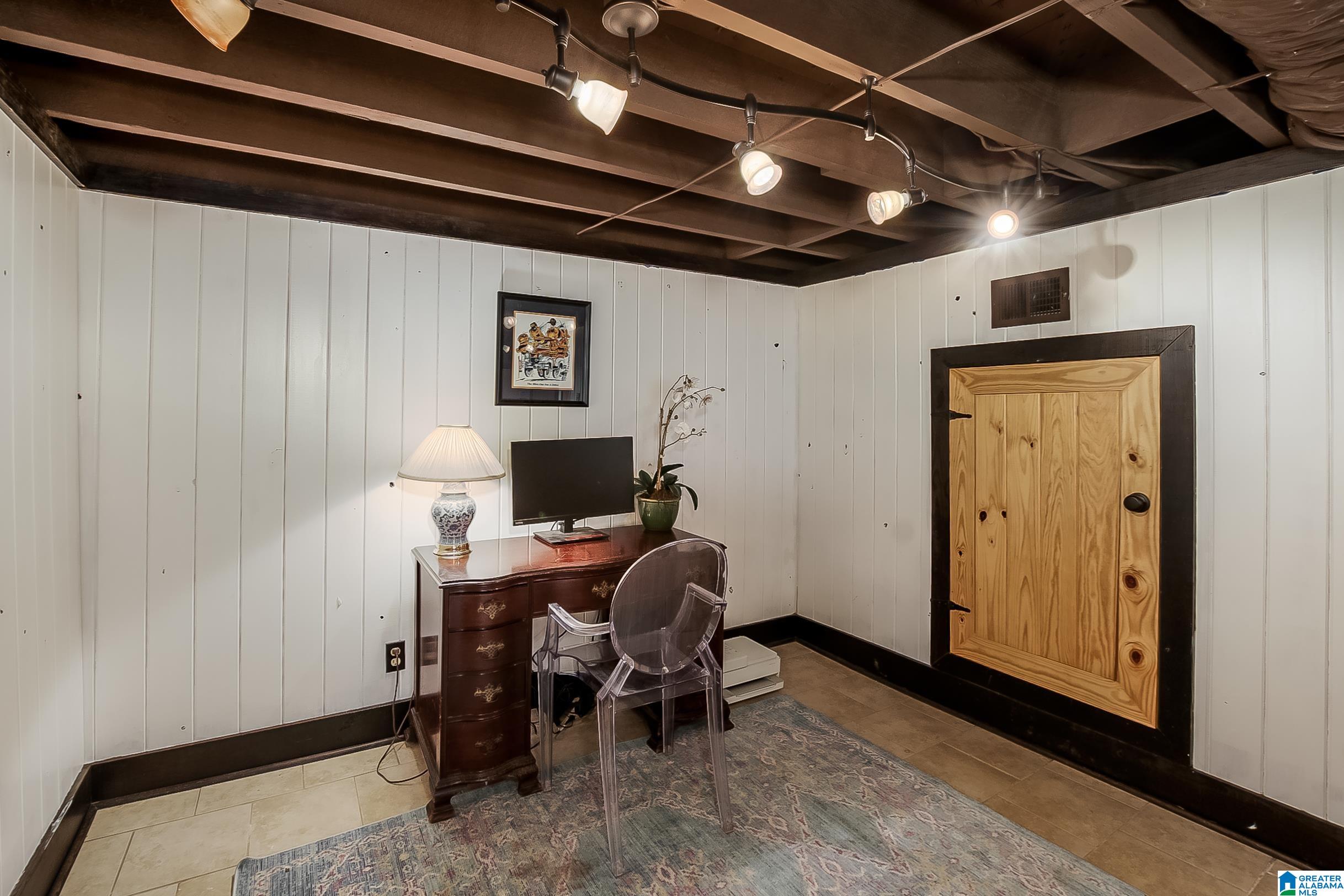 3736 Crestbrook Road Birmingham, AL 35223 - Photo 25 of 36
