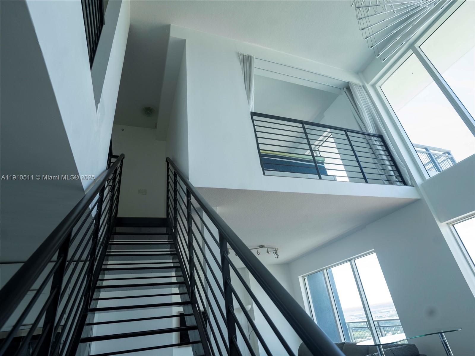 60 Southwest 13th Street, Unit 4805 Miami, FL 33130 - Photo 3 of 10 a view of an entryway