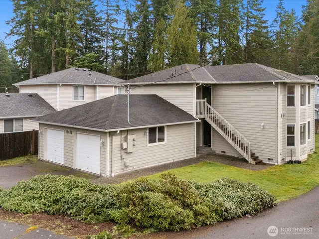 $889,000 | 13411 Meadow Road, Everett, WA 98208