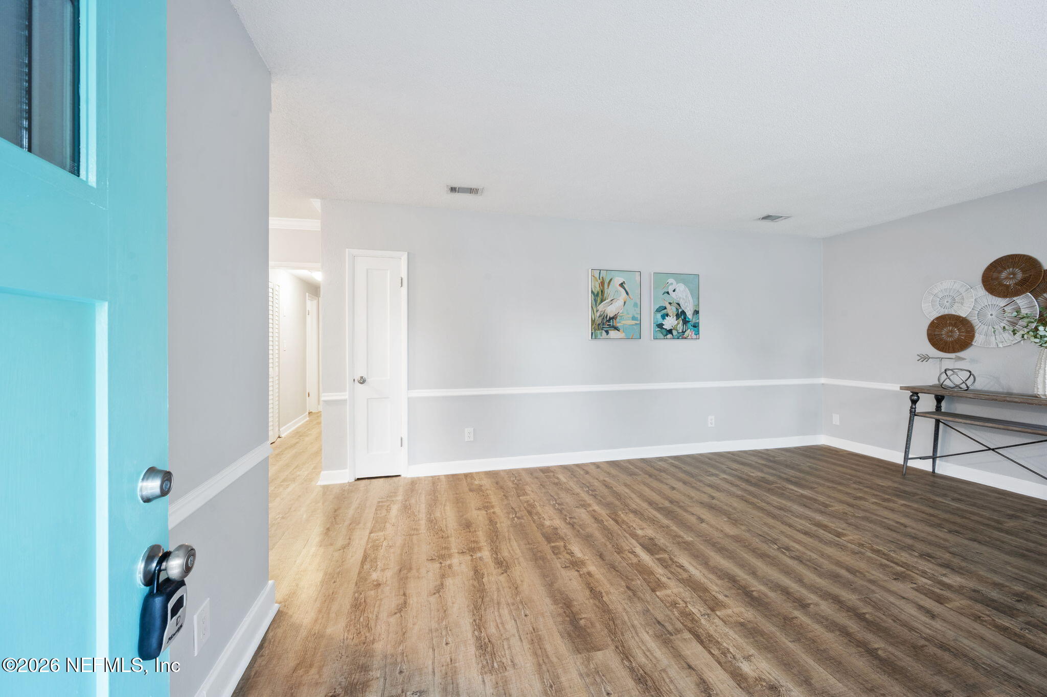 6237 Temple Road Jacksonville, FL 32217 - Photo 3 of 32 LR