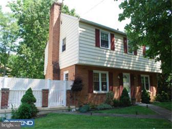 126 Brookside Road Newtown Square, PA 19073 - Photo 1 of 12 Exterior Front