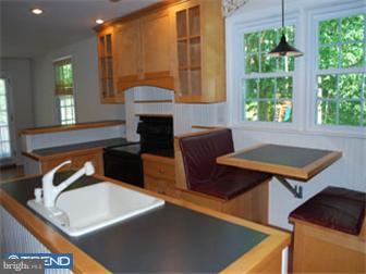 126 Brookside Road Newtown Square, PA 19073 - Photo 8 of 12 Kitchen