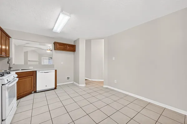 $1,799 | 22938 Sugar Bear Drive, Spring, TX 77389