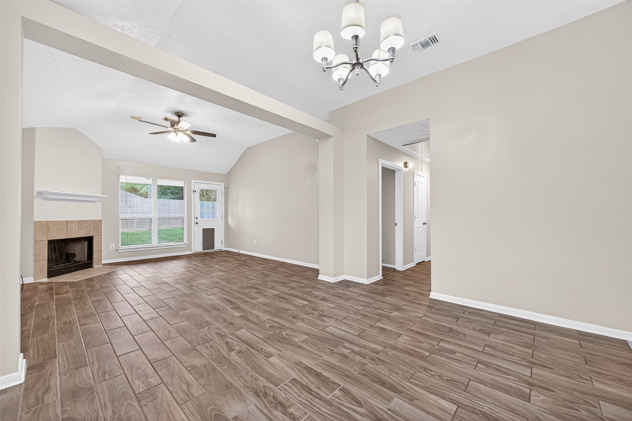 22938 Sugar Bear Drive Spring, TX 77389 - Photo 9 of 41