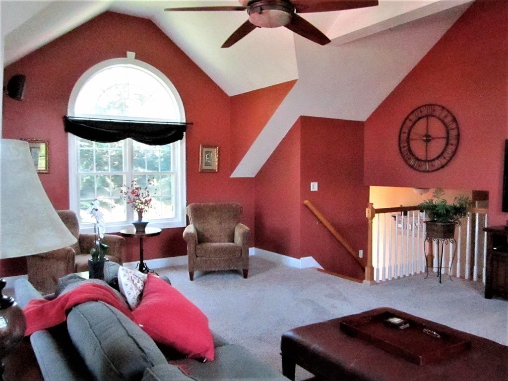 34 Vista Circle Rutland, MA 01543 - Photo 12 of 29 Gallery Image 12