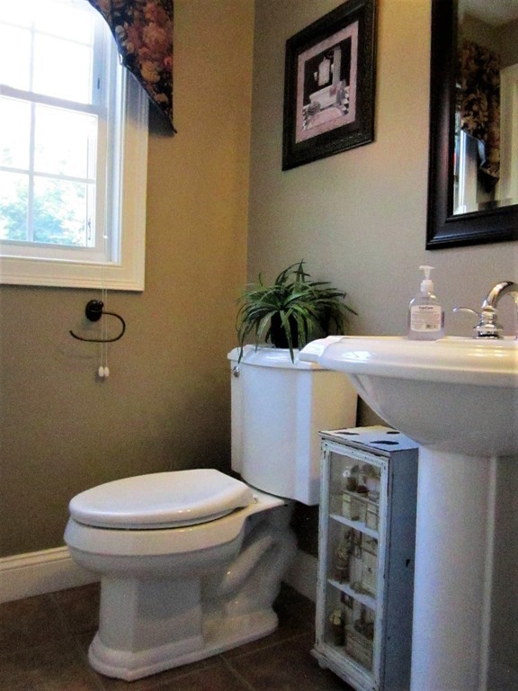 34 Vista Circle Rutland, MA 01543 - Photo 16 of 29 Gallery Image 16