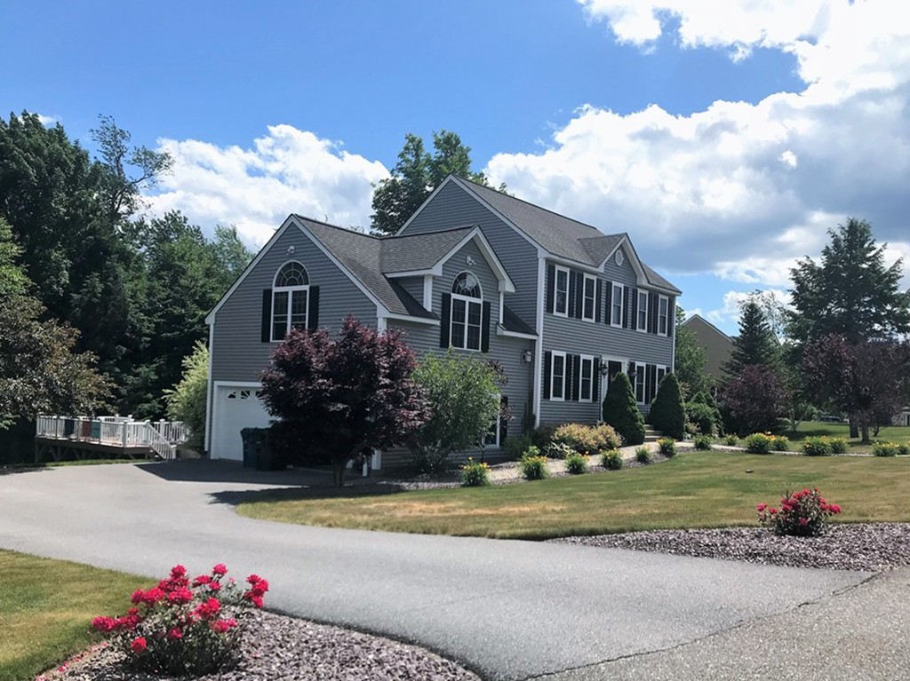34 Vista Circle Rutland, MA 01543 - Photo 2 of 29 Gallery Image 2