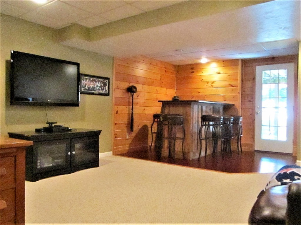 34 Vista Circle Rutland, MA 01543 - Photo 21 of 29 Gallery Image 21