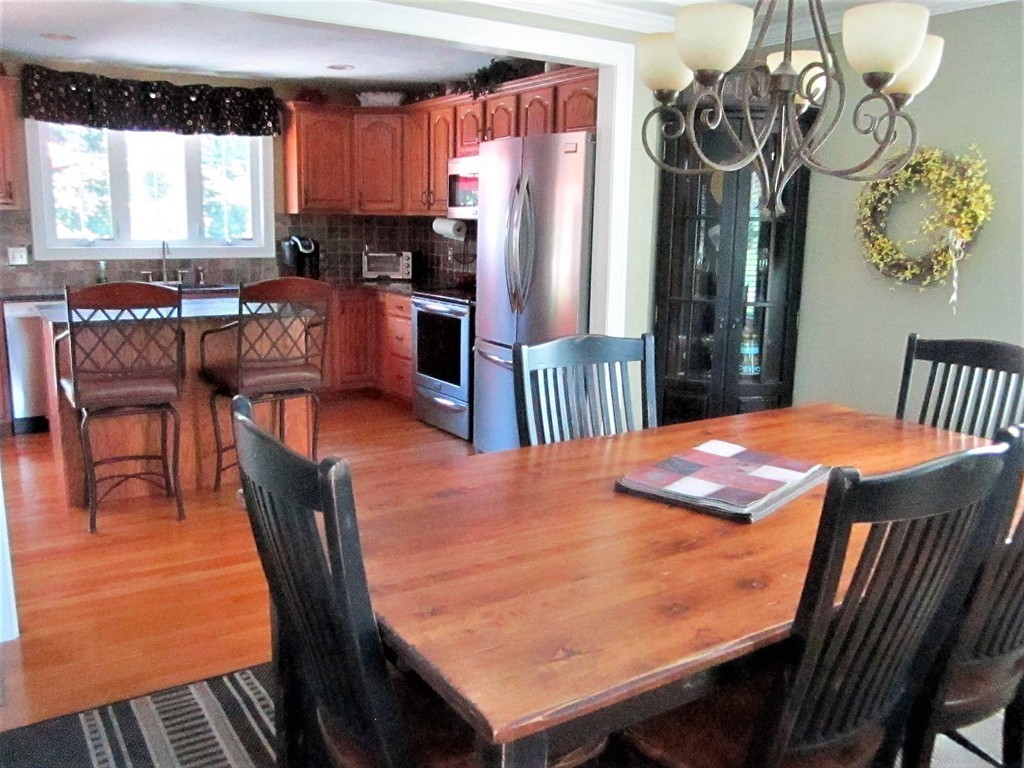34 Vista Circle Rutland, MA 01543 - Photo 3 of 29 Gallery Image 3