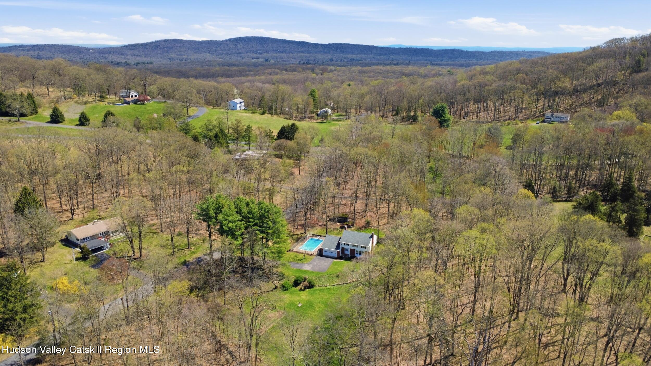 31 Hawleys Corners Road Highland, NY 12528 - Photo 5 of 41 071_e8oG