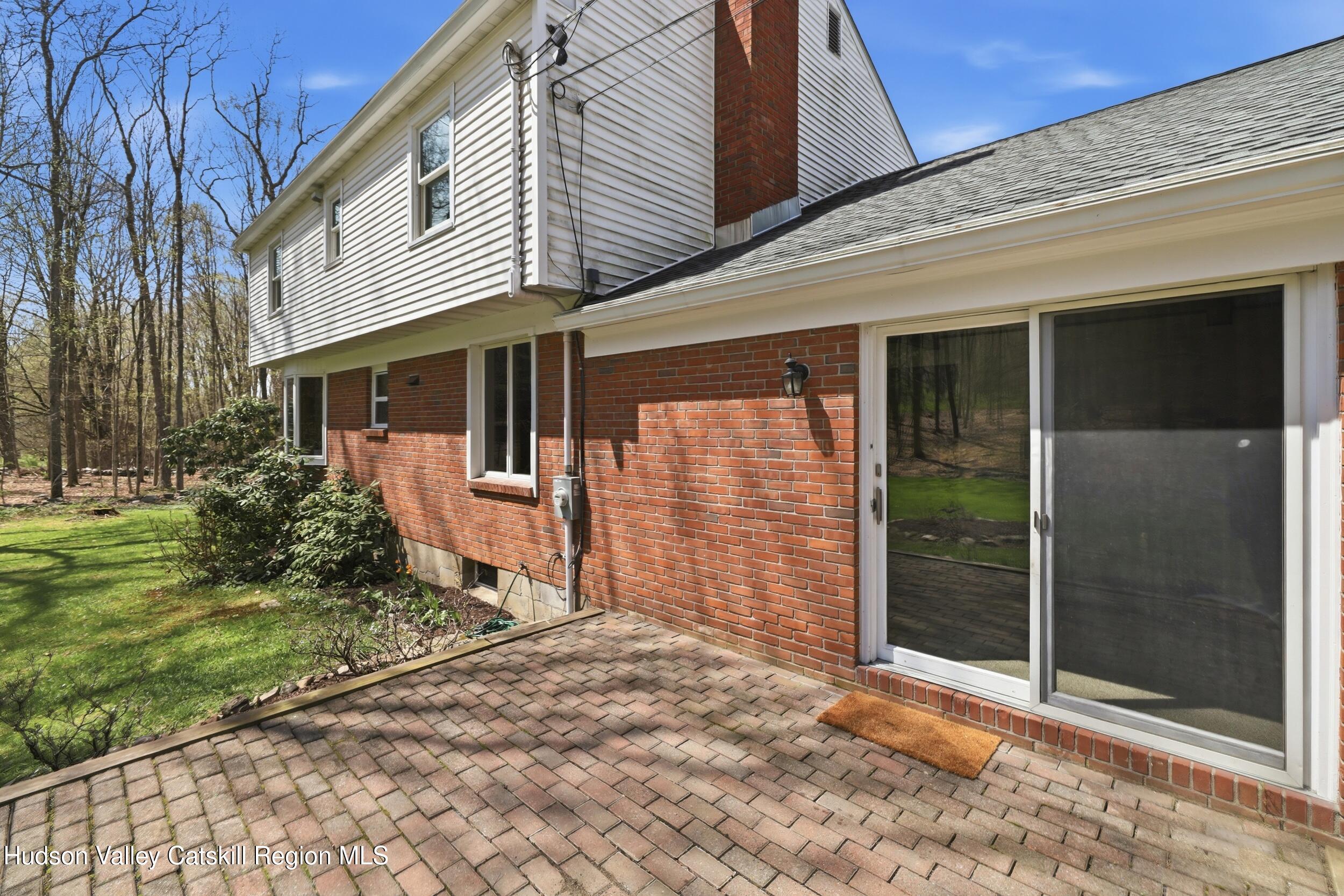 31 Hawleys Corners Road Highland, NY 12528 - Photo 9 of 41 056_Vo9k