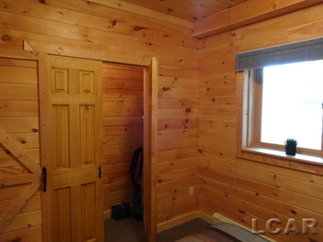 14685 Tracey Road Manchester, MI 48158 - Photo 40 of 62 31309042-39.JPG