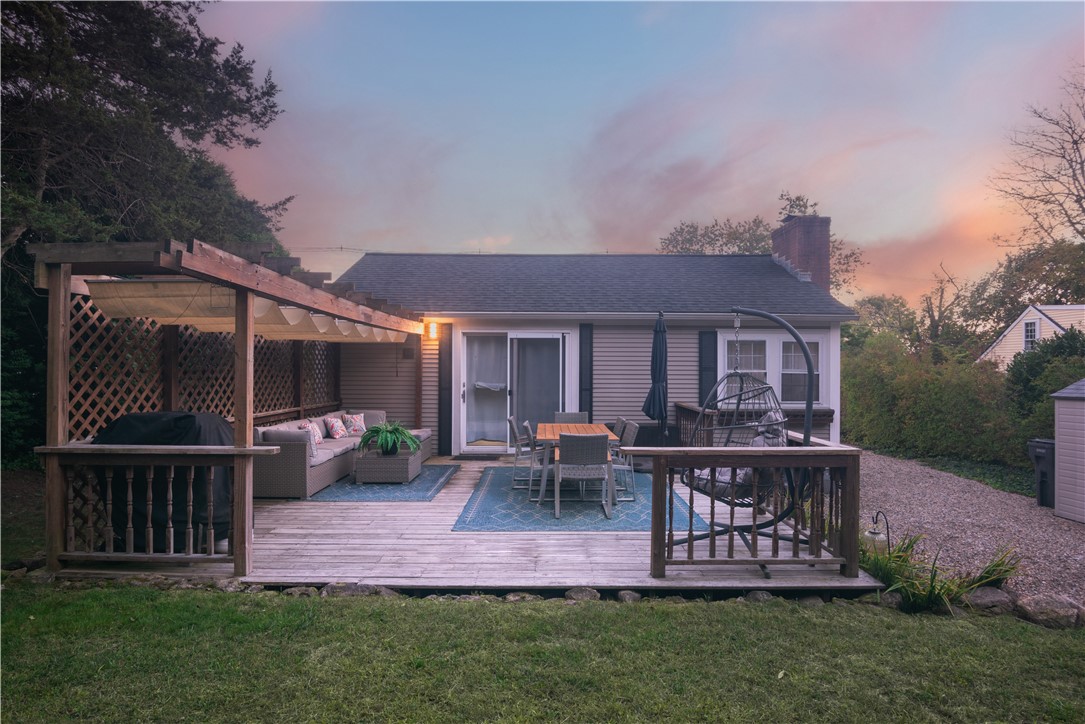 1401 Hope Road Cranston, RI 02831 - Photo 25 of 30 Gallery Image 25