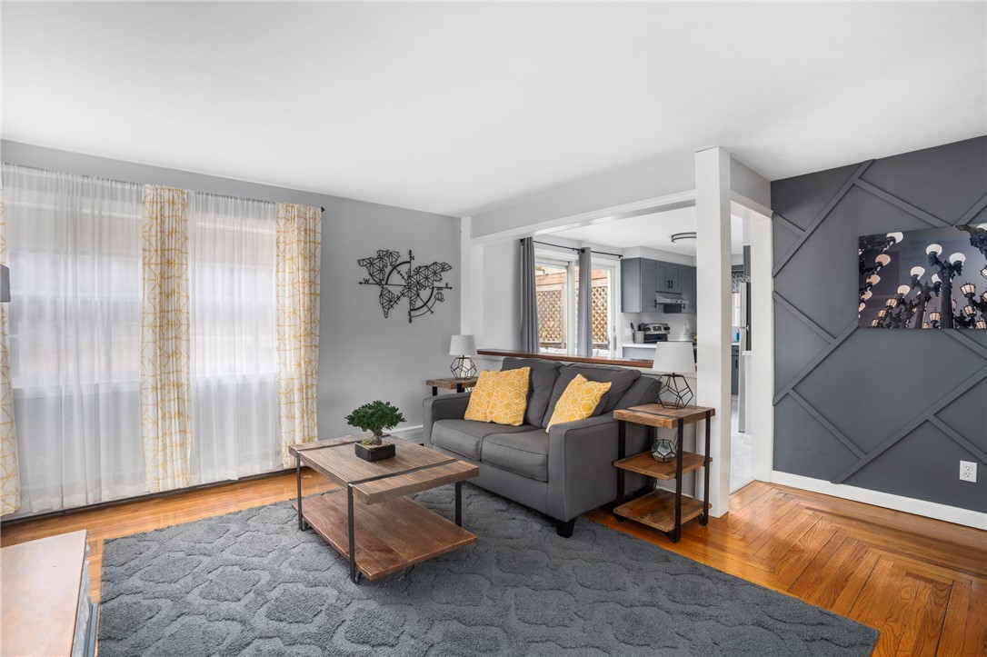 1401 Hope Road Cranston, RI 02831 - Photo 5 of 30 Gallery Image 5