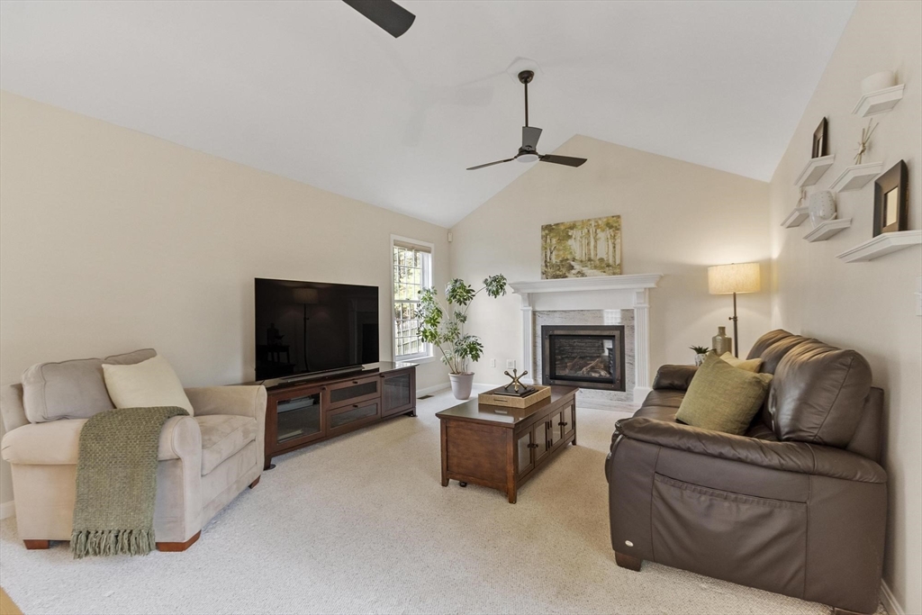 7 Rooks Way Westford, MA 01886 - Photo 15 of 42