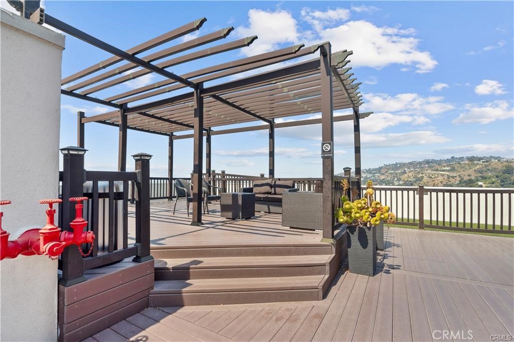 7250 Franklin Avenue, Unit 406 Los Angeles, CA 90046 - Photo 27 of 34 Views