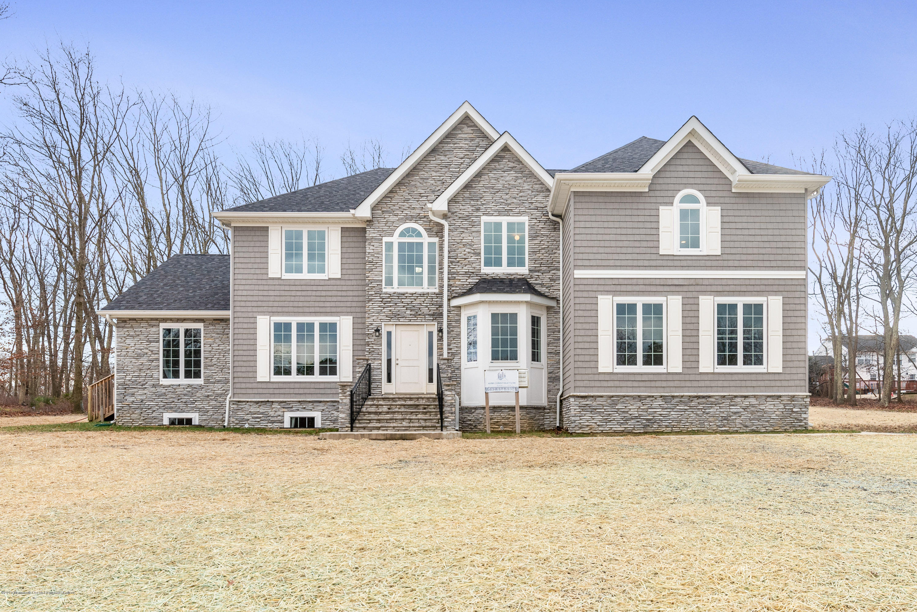 5 Hummingbird Court Howell, NJ 07731 - Photo 1 of 39 Front