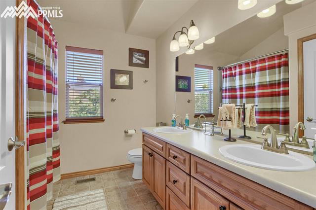 2003 Paradise Ridge Court Colorado Springs, CO 80921 - Photo 26 of 36 Gallery Image 26
