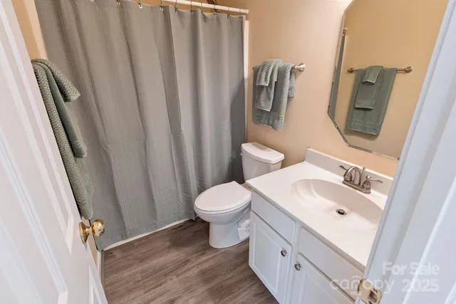 $645,000 | 16203 Hollingbourne Road, Huntersville, NC 28078