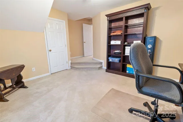 $645,000 | 16203 Hollingbourne Road, Huntersville, NC 28078